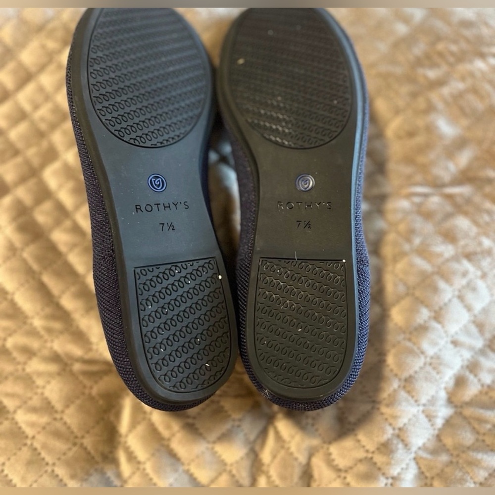 Rothy's Navy Blue rounded Toe Flats - Picture 2 of 3